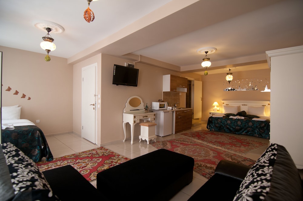 Safran Suites Apart 30/50