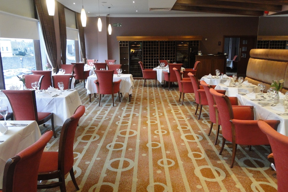Trim Castle Hotel 47/57
