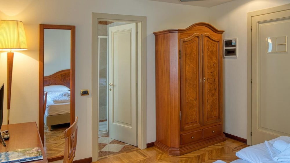Hotel Villa Galeazzi 28/75