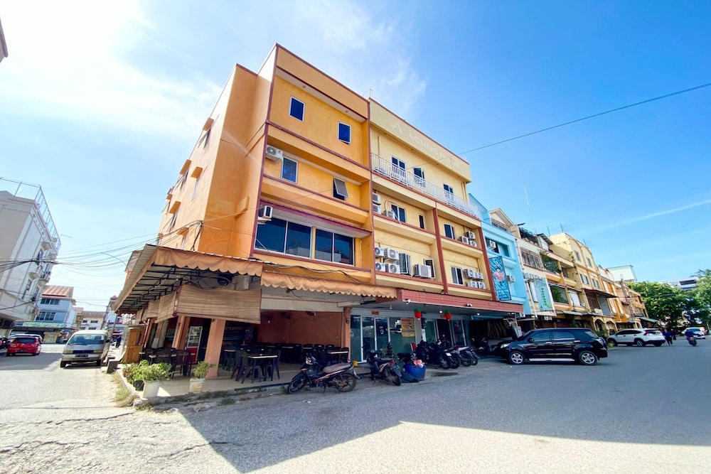 Hotel O Jodoh Near Grand Batam Mall Formerly Agung Hotel 16/19