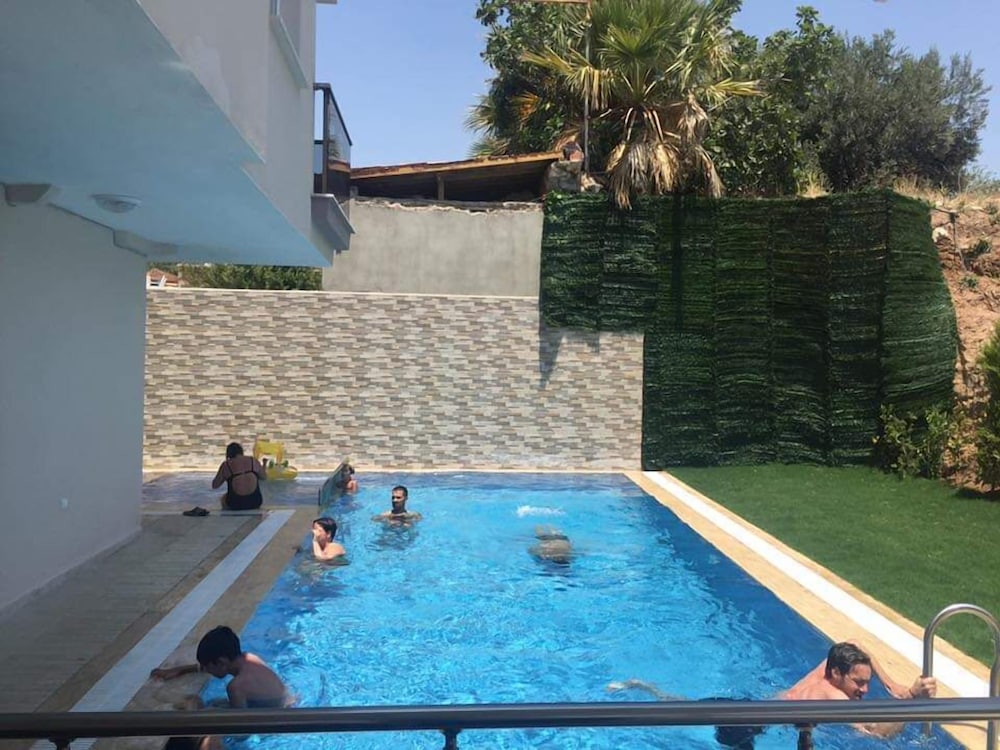 Antioch Apart Otel 20/32