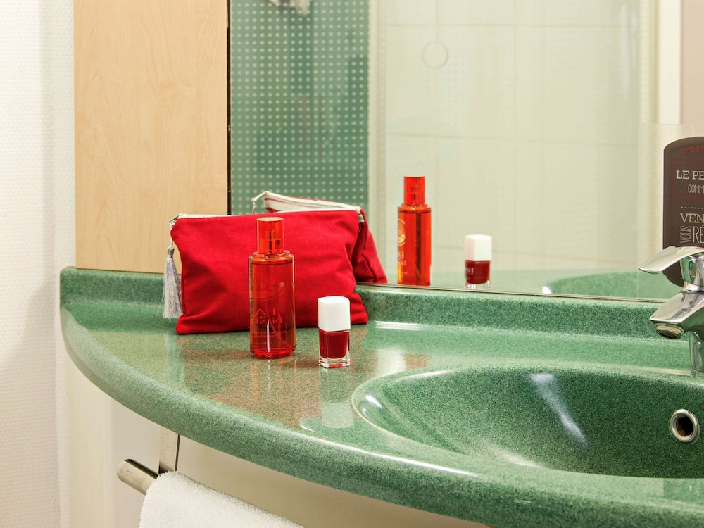 ibis Clermont Ferrand Montferrand 41/75