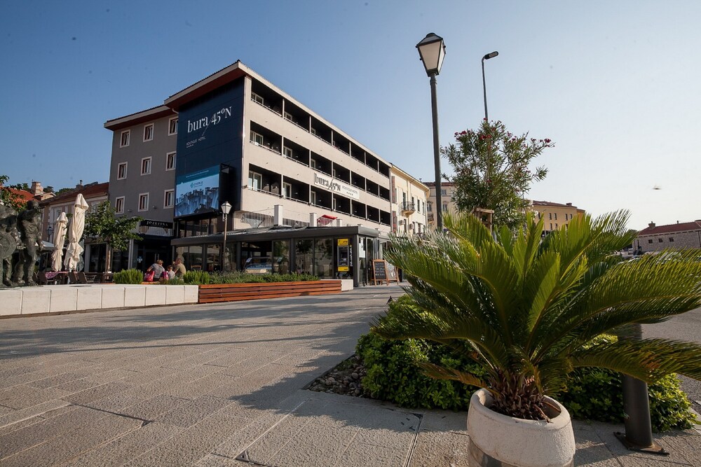 Bura 45 Boutique Hotel 5/58
