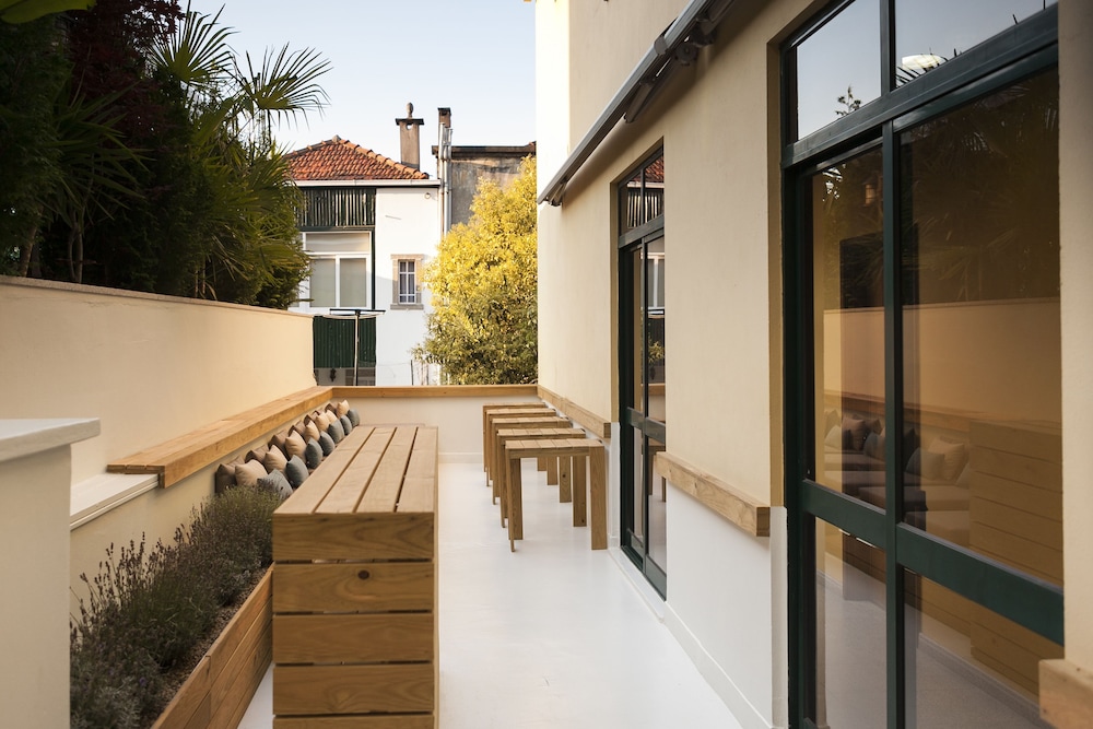 Boavista Guest House 1/64
