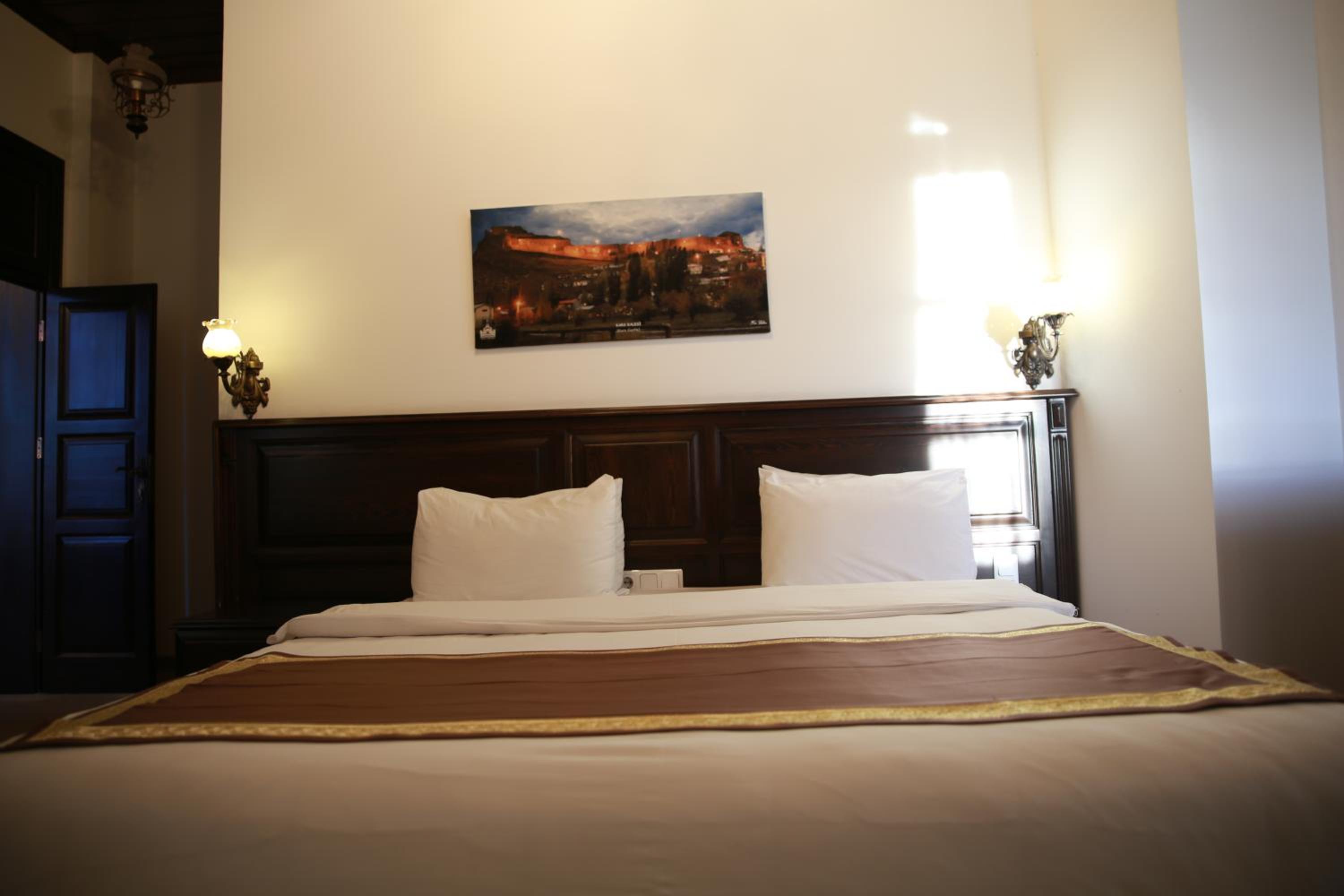 Cheltikov Hotel 21/45