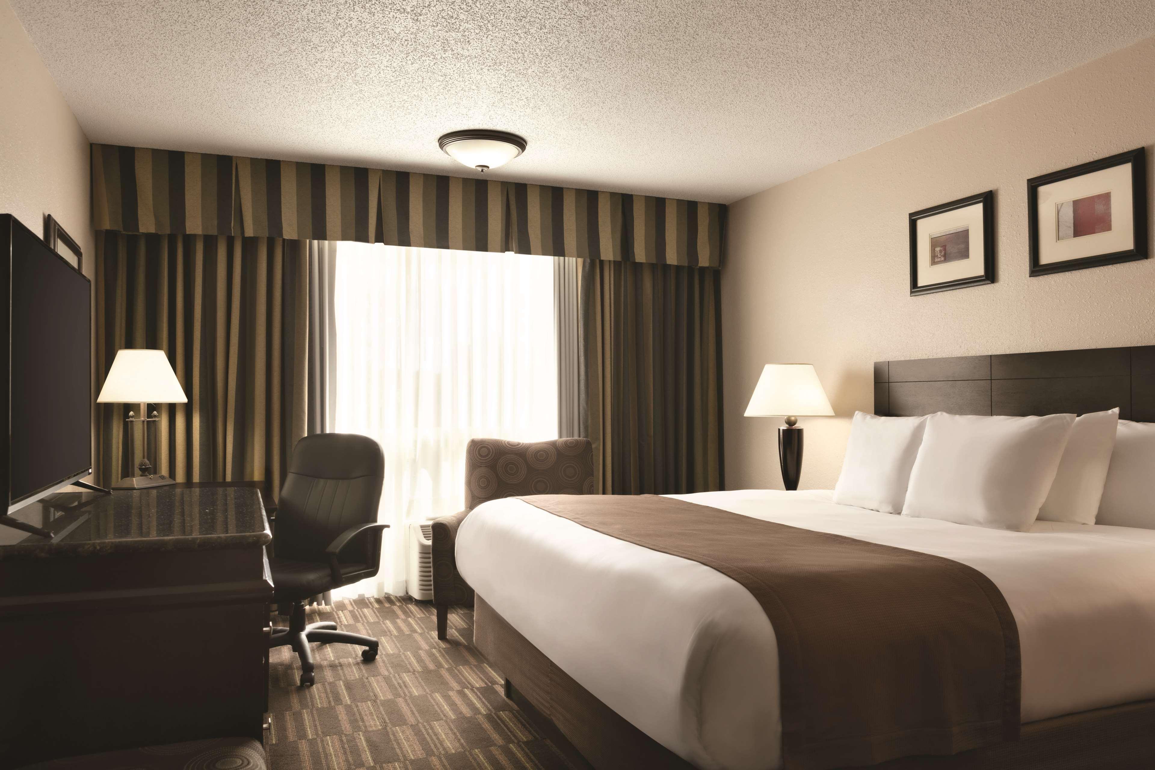 Room, Accessible