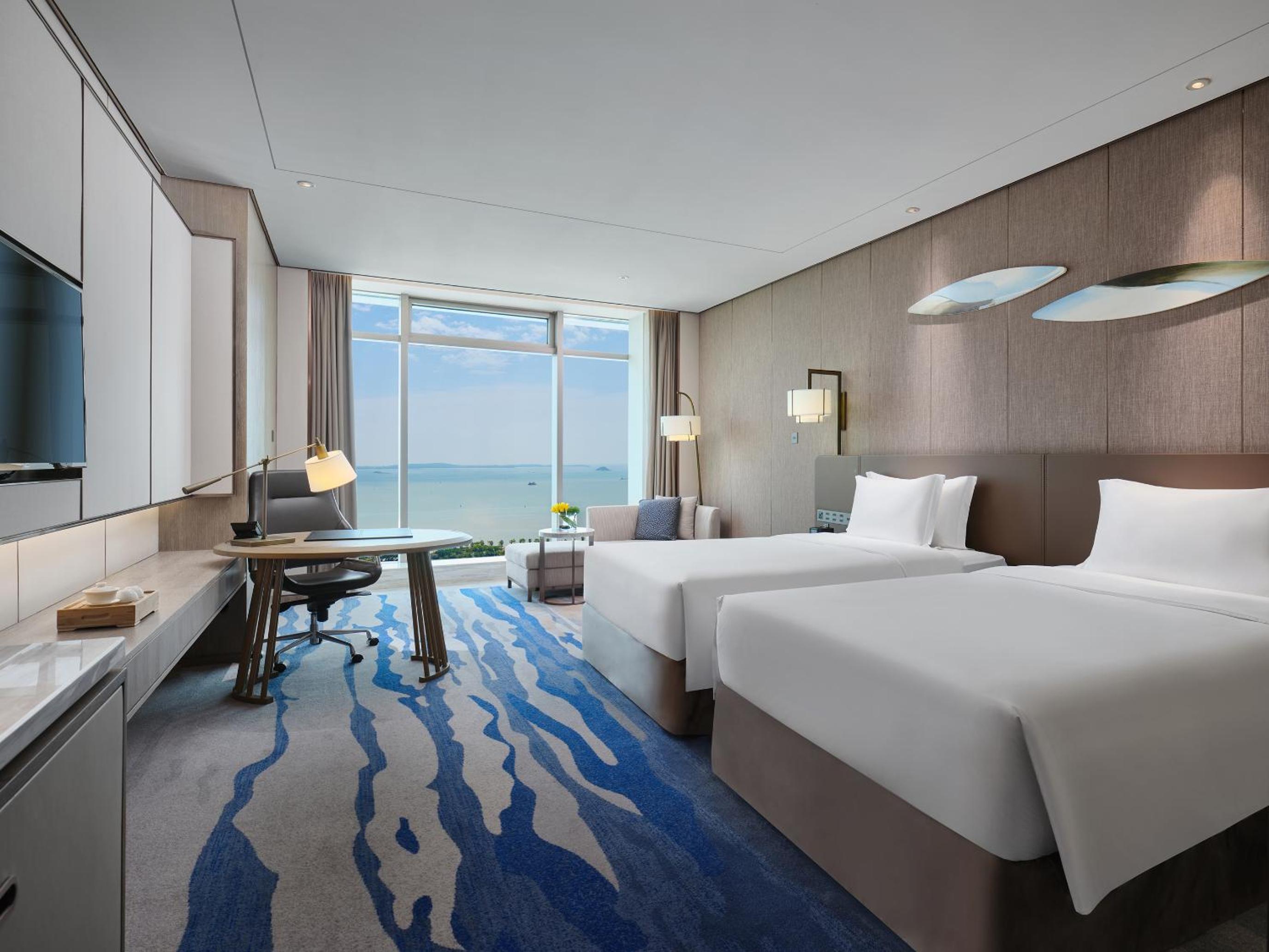 Classic, Double Bed, Sea View, High Floor