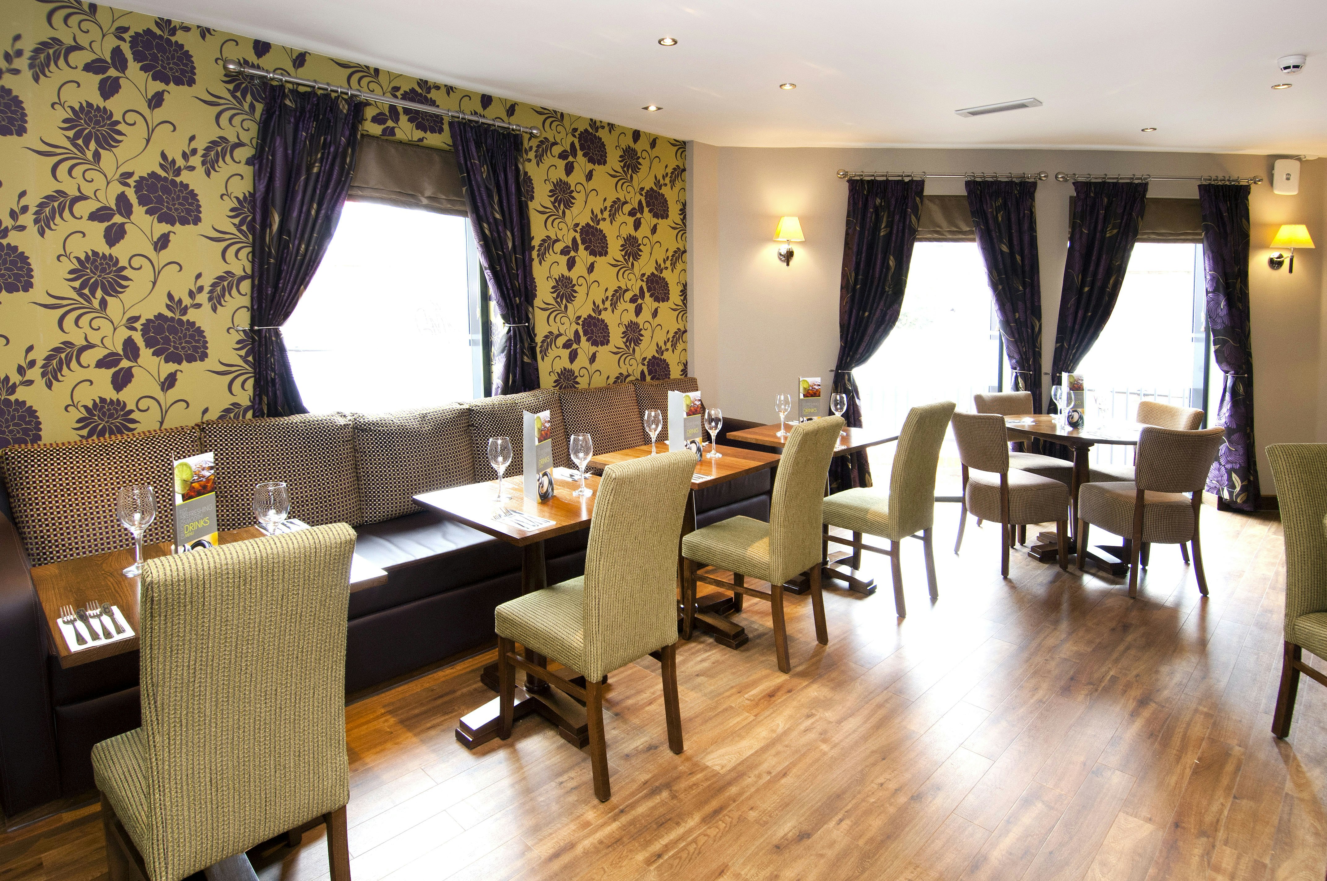 PREMIER INN HIGH WYCOMBE CENTRAL 37/40