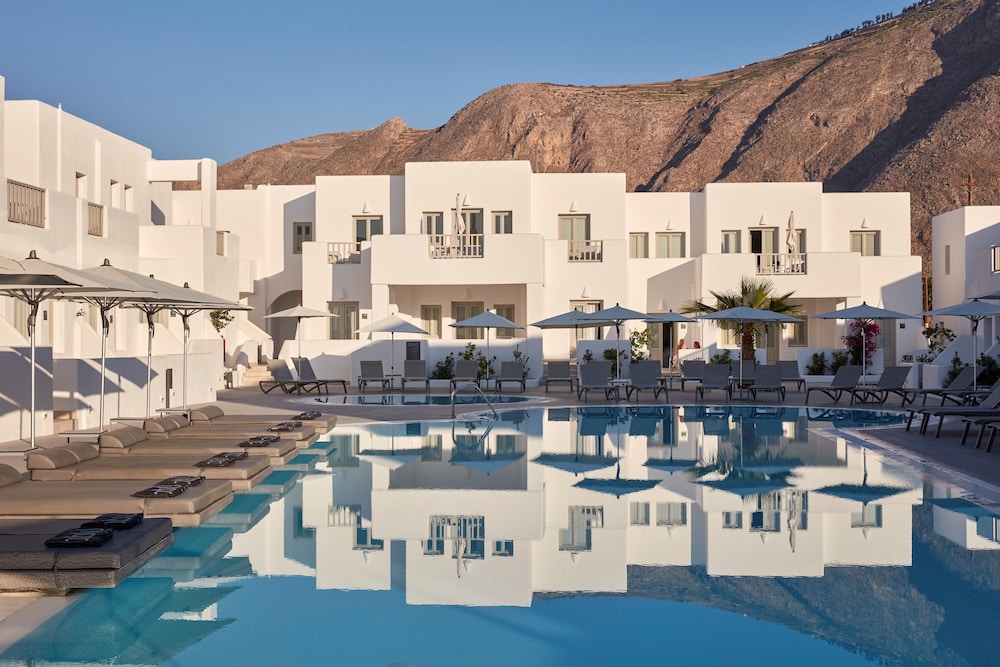 Aqua Blue Hotel 59/66