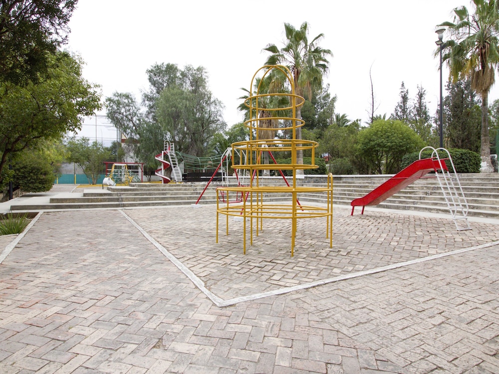 Hotel La Fuente 41/58