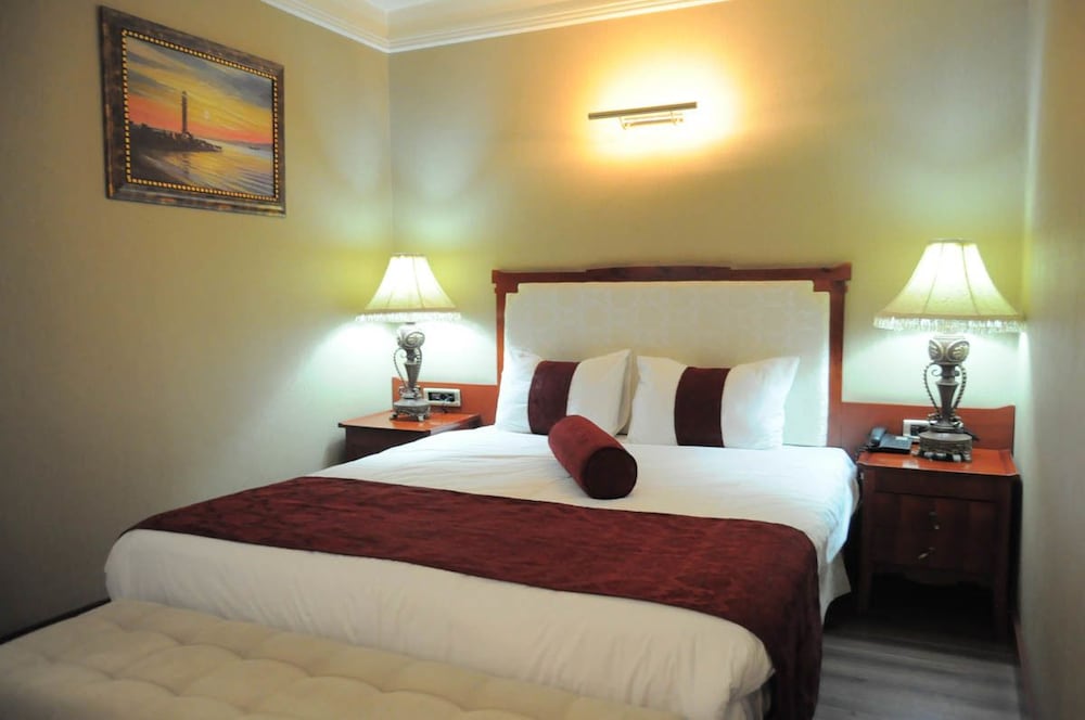 Boutique Princess Hotel 25/87