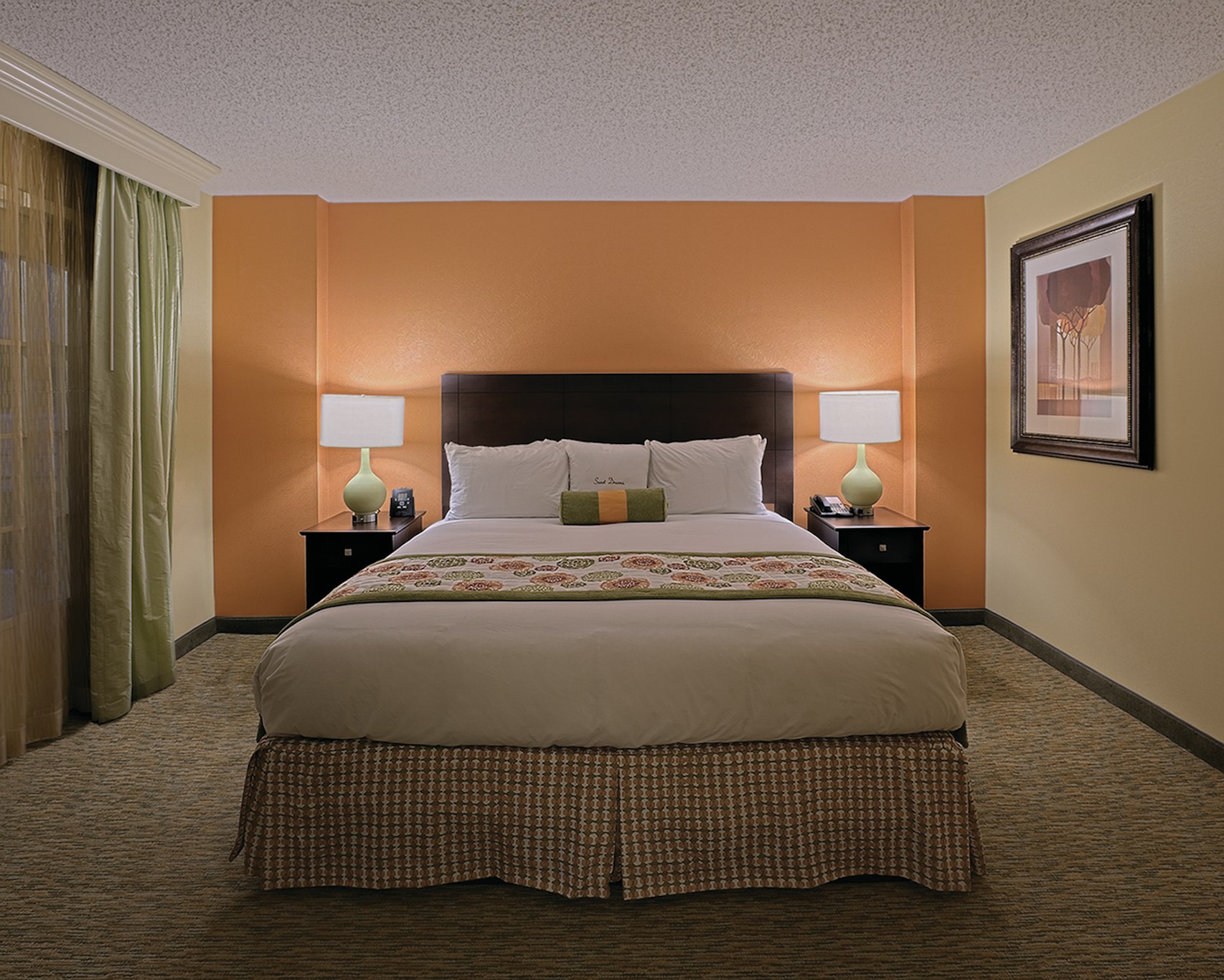 Doubletree Suites by Hilton at The Battery Atlanta 25/81