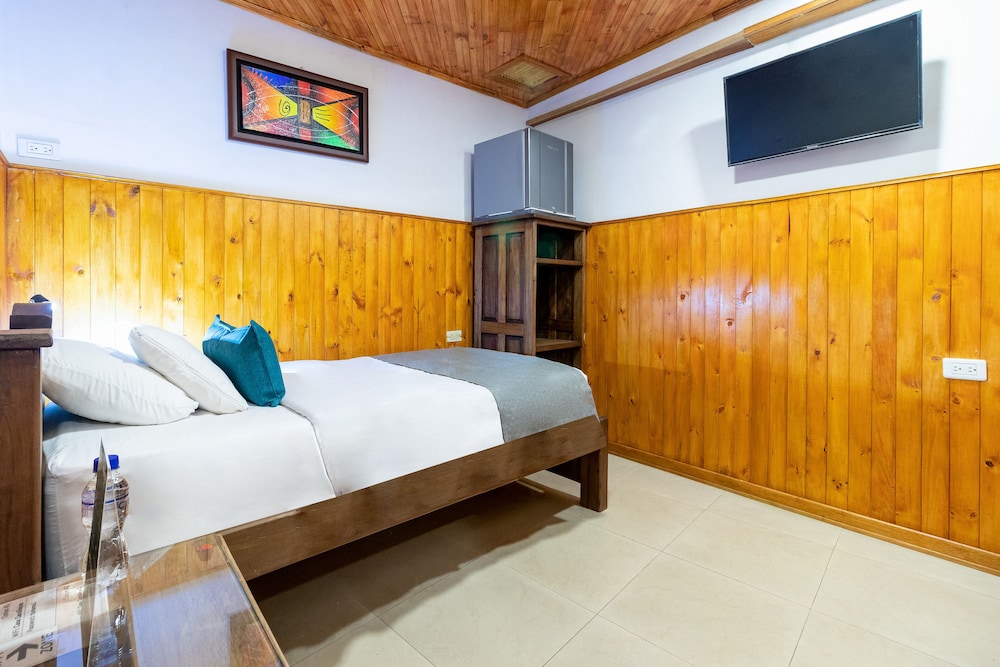 Hotel Ayenda Casa Candilejas 12/37