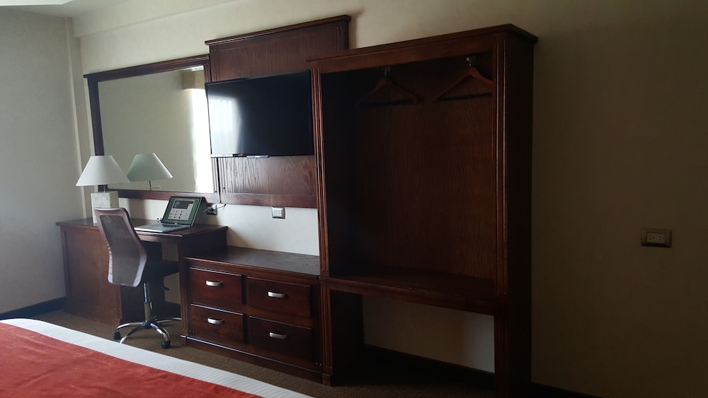 Don Ruben Hotel 43/43