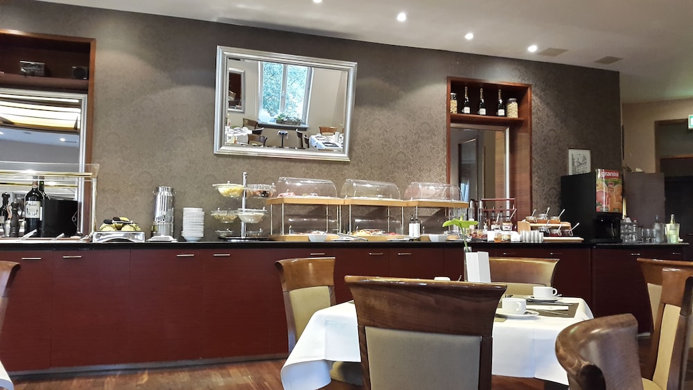 Sorat Insel-Hotel Regensburg 30/50