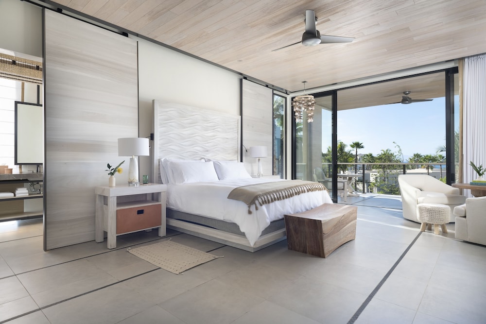 4 Bedrooms, House, 4 King Beds, Ocean View, with Pool