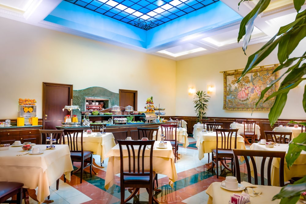 Diocleziano Hotel 85/93
