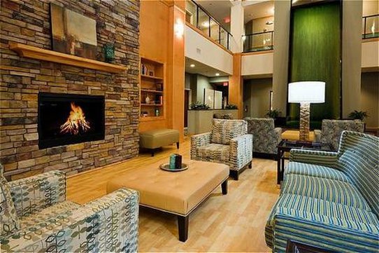 Holiday Inn Express Suites Atlanta Southwest Fairburn 32/45
