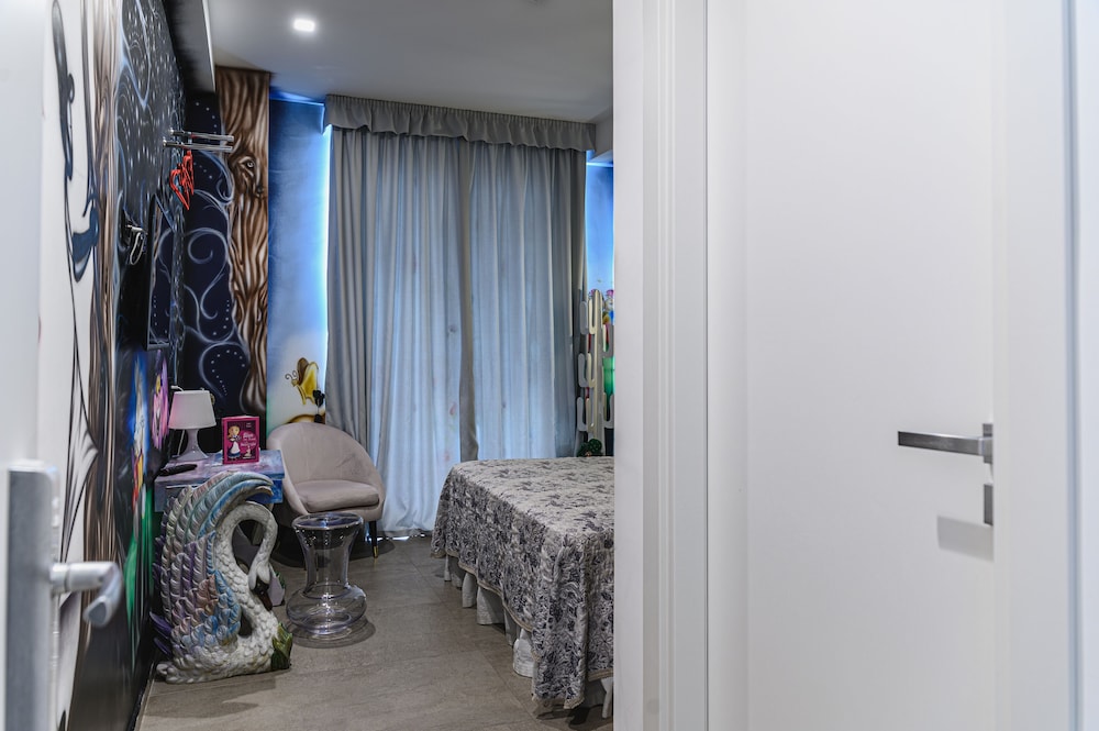 Residence Cineapollo 6/50
