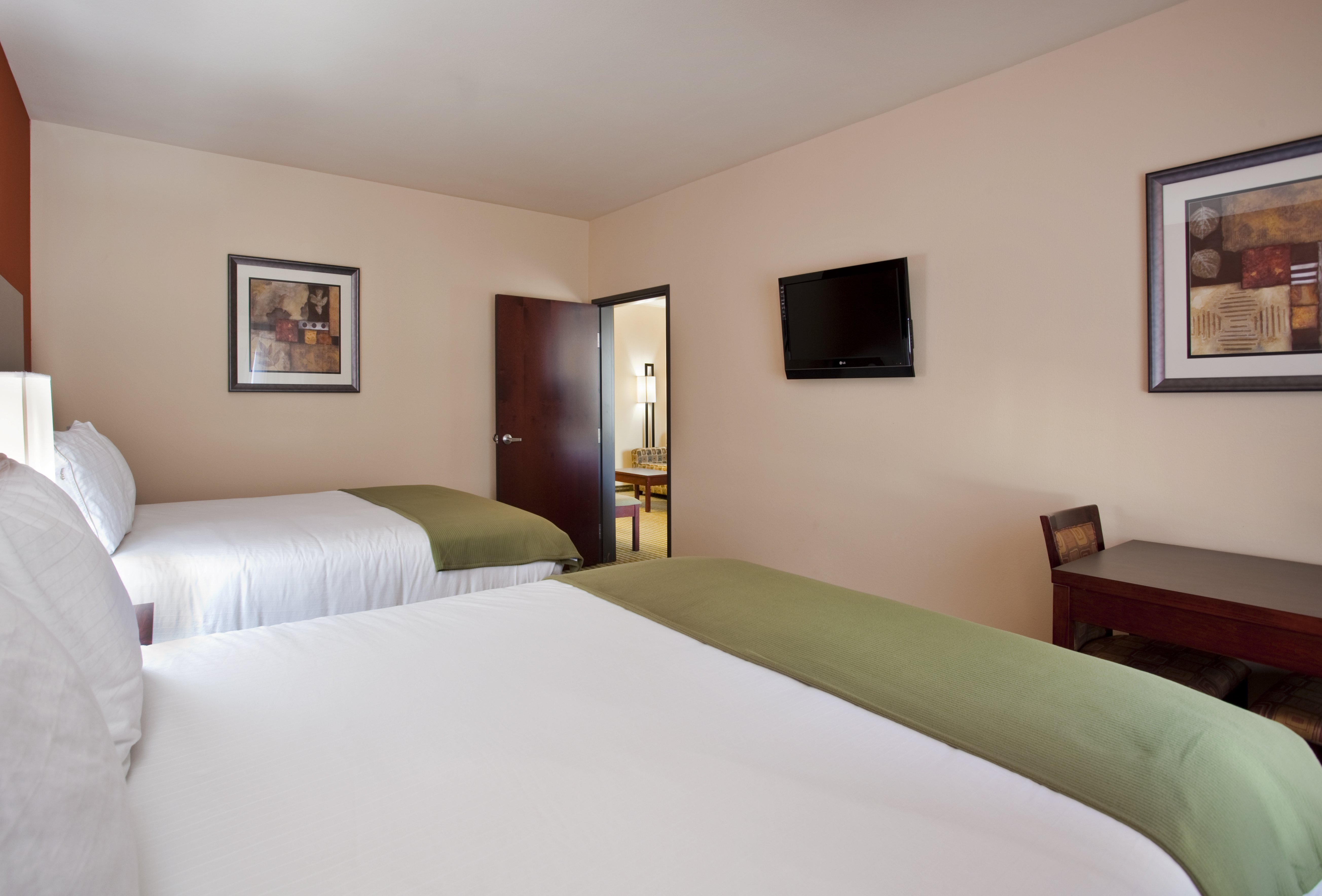 Holiday Inn Express Hotel & Suites Guthrie North Edmond 10/46