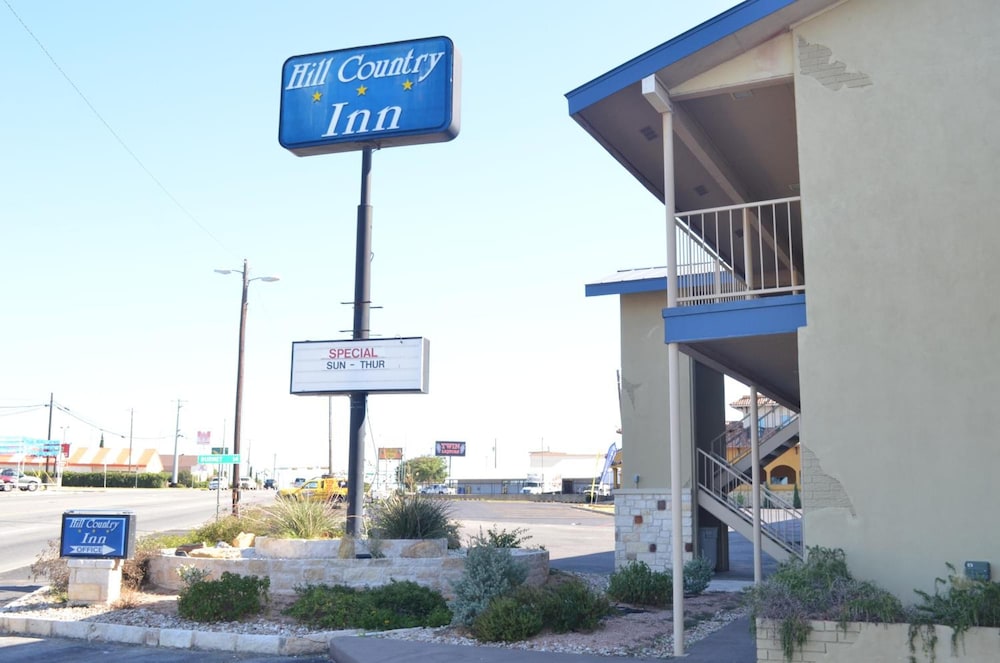 Hill Country Inn and Suites Marble Falls - TX 2/20