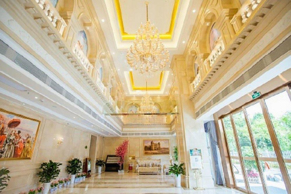 Vienna International Hotel (Yichang East Railway Station) 10/50
