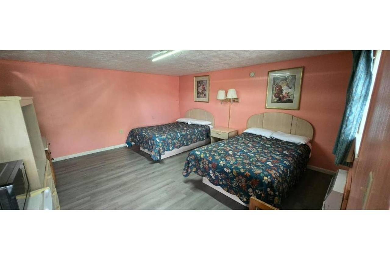 Hometown Inn Rocky Mount VA 10/13