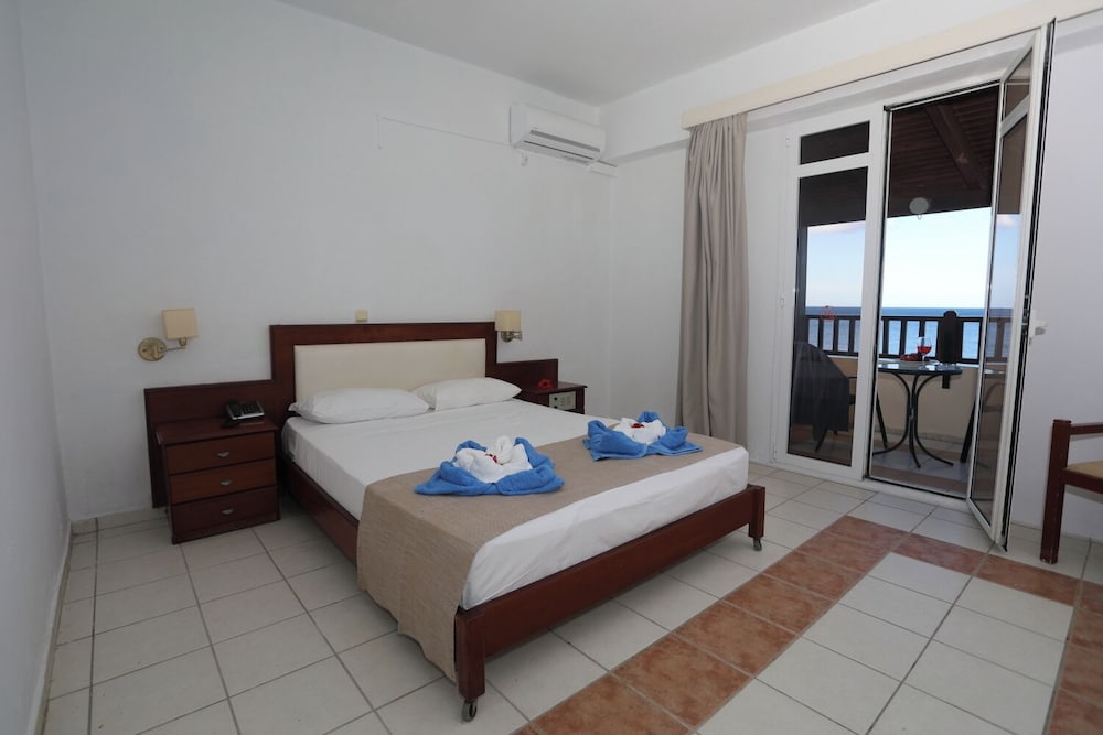 غرفة اقتصادية بسريرين منفصلين بإطلالة على البحر، Maravel Star Art Hotel 3/10
