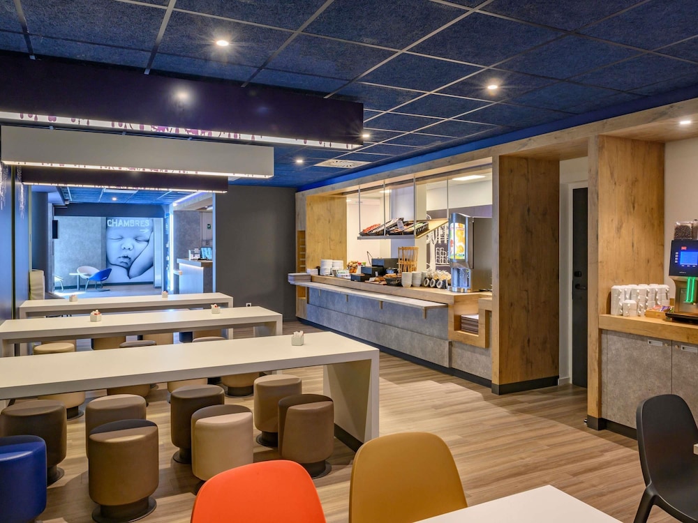 Ibis Budget St-Étienne Centre Gare Châteaucreux(Open. March 19) 45/71