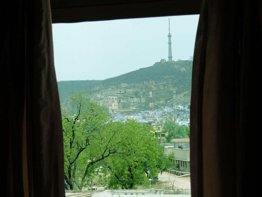 THE HADOTI PALACE BUNDI 31/39