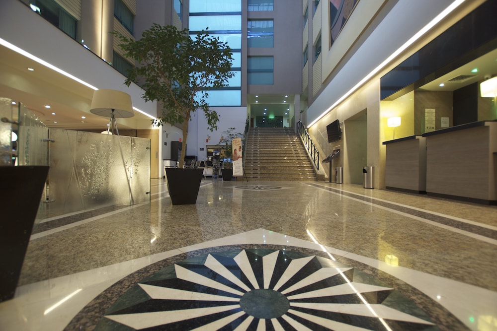Holiday Inn Ciudad de Mexico Trade Center 10/80