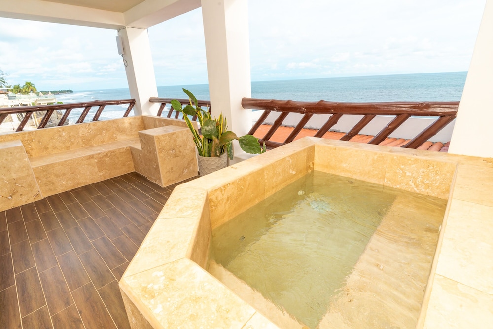 Hotel Los Farallones 43/70