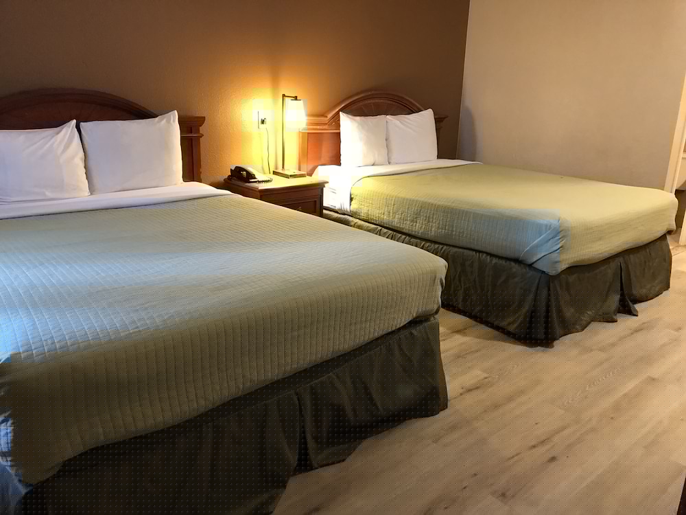 Valley Inn 5/44
