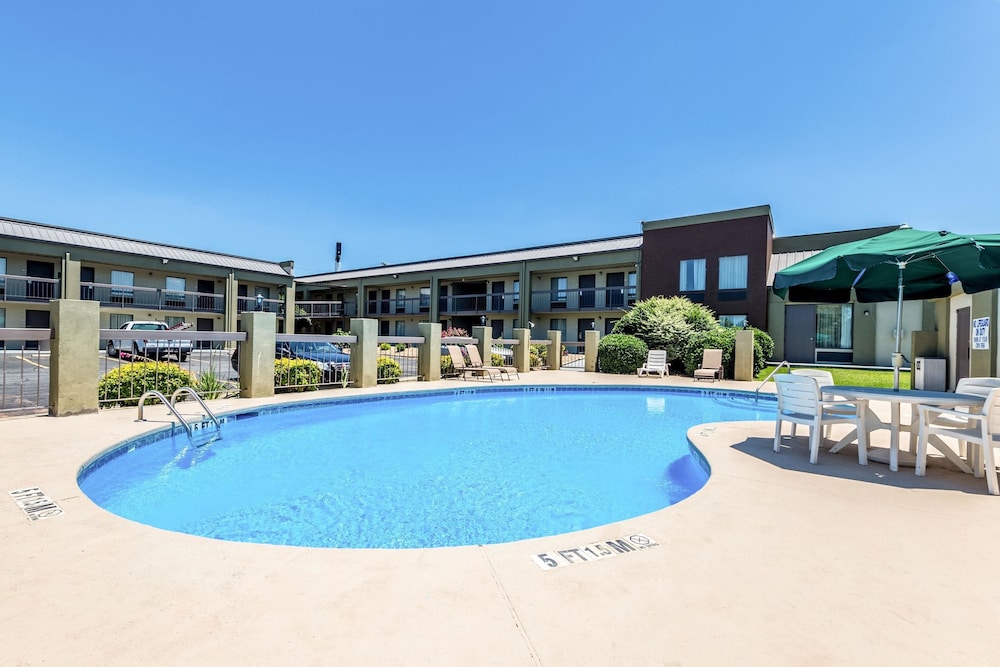 Quality Inn Simpsonville-Greenville 1/41