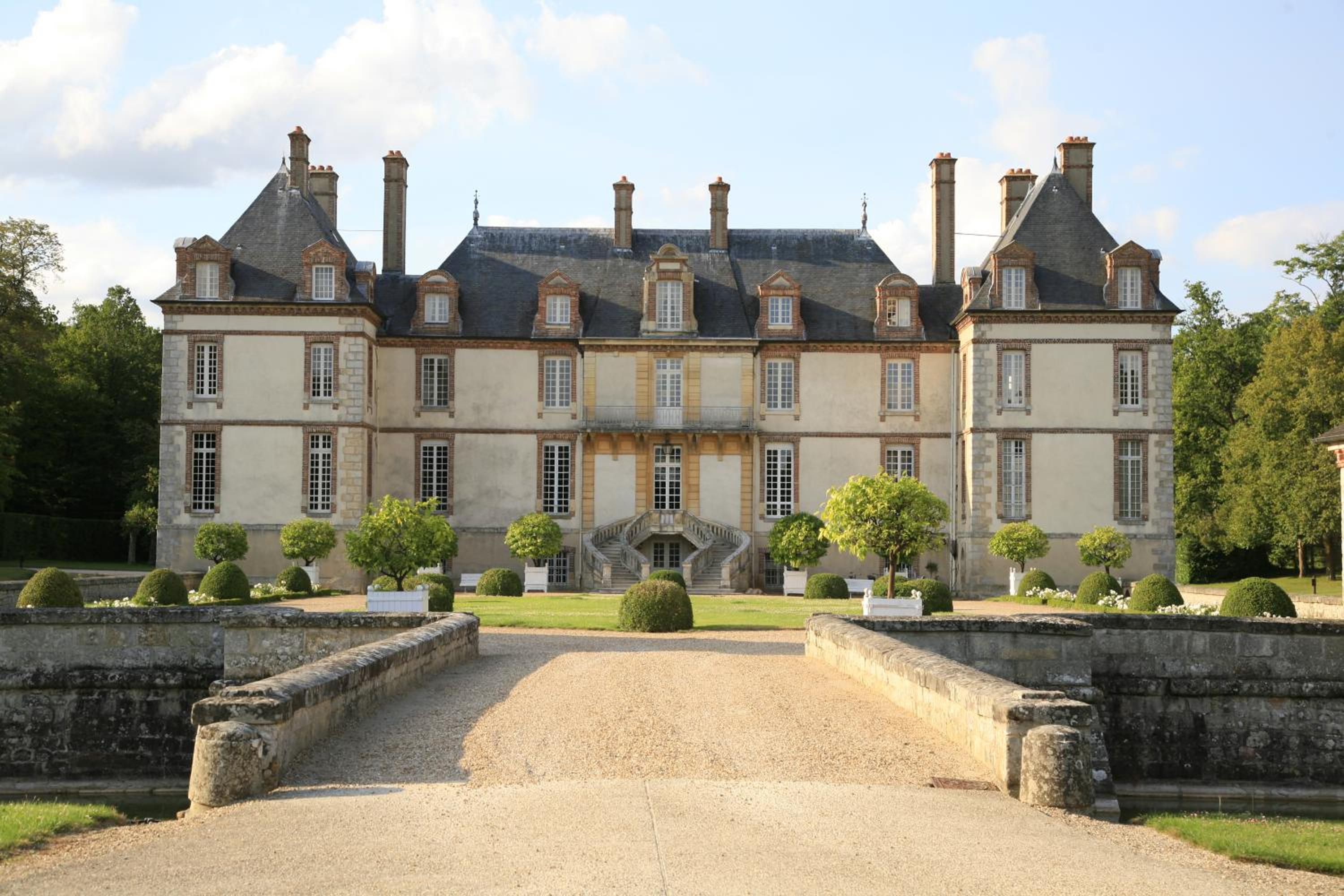 Chateau de Bourron 5/30