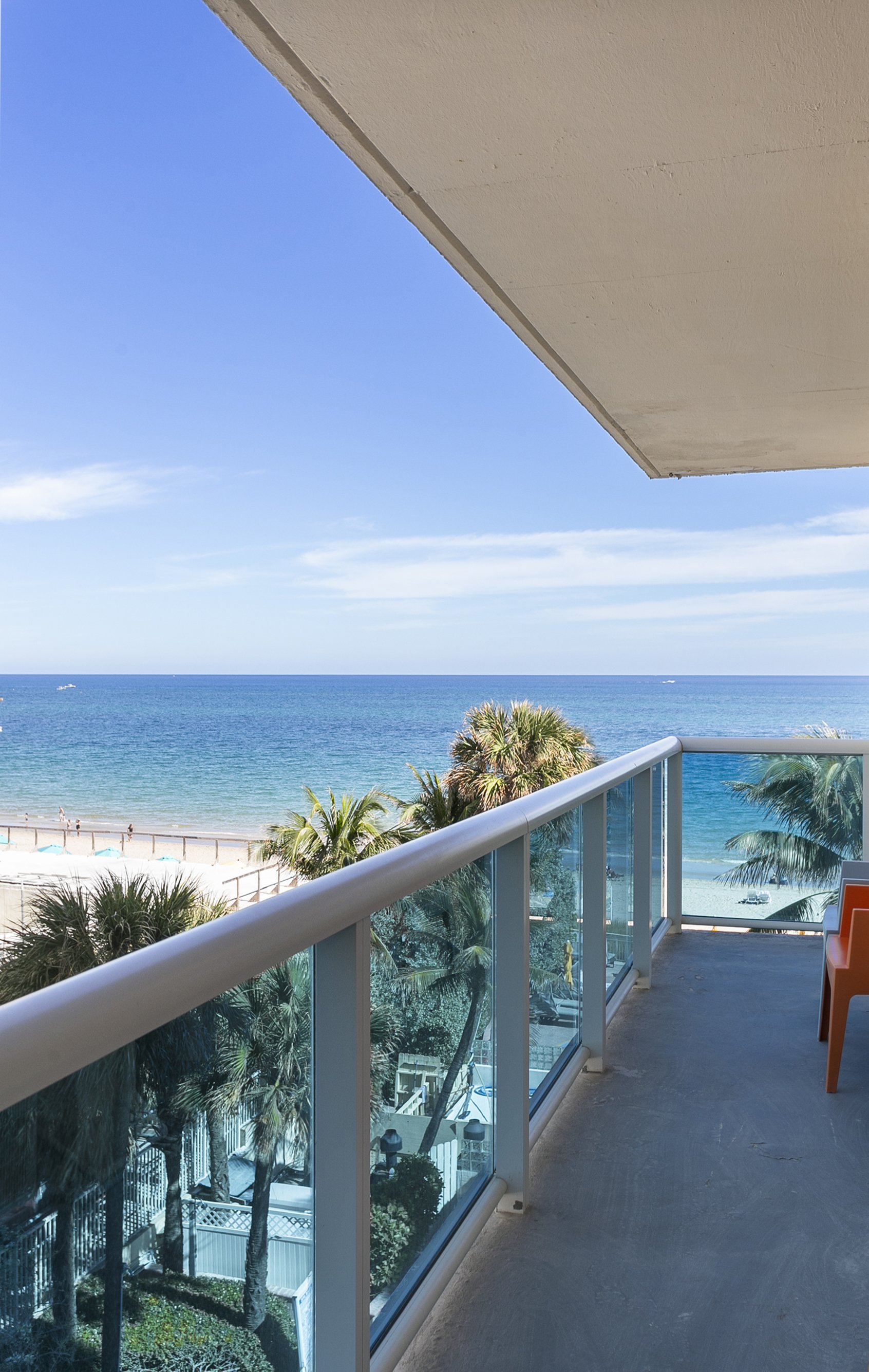 Ocean Sky Hotel And Resort 8/76