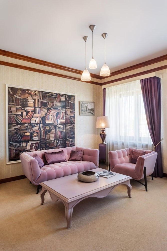 Suter Palace Boutique Hotel 48/69
