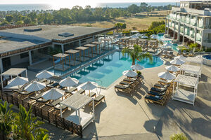 Harmony Crest Resort - Adults Only 33/43