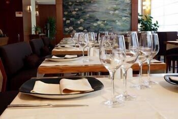 restaurant cafeteria