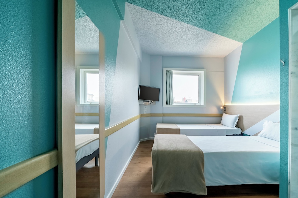 Superior Double Room with 2 single beds، Ibis Budget Sao Paulo Jardins 5/10