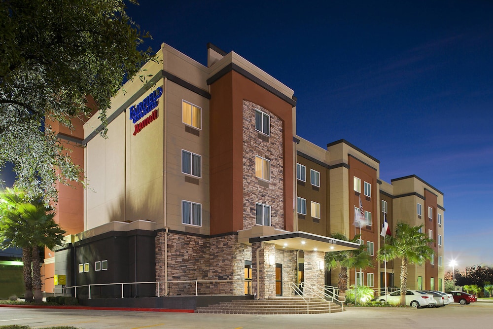 Fairfield Inn Suites By Marriott Houston Hobby Airport 5/28