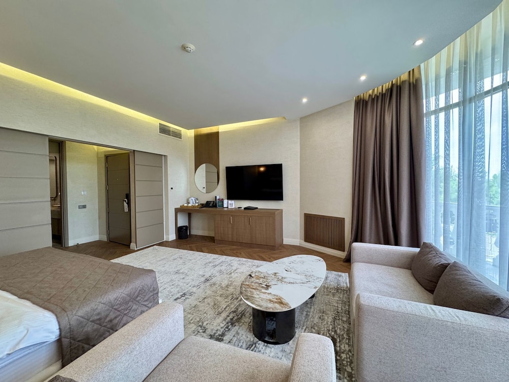 Donatello Boutique Hotel 51/67