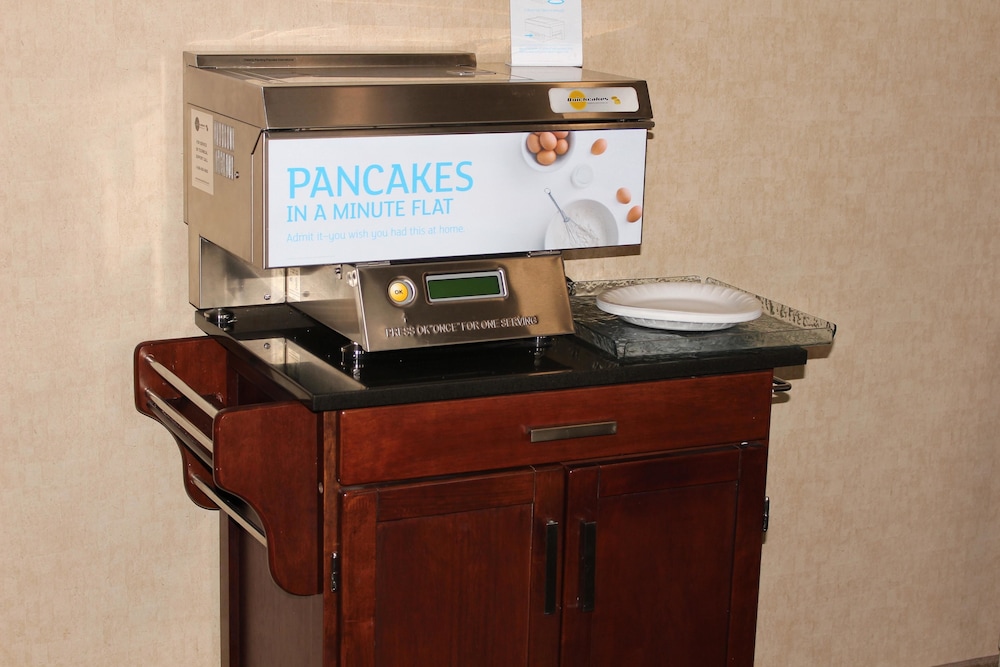 Holiday Inn Express & Suites Kansas City-Liberty (Hwy 152), an IHG Hotel 11/74