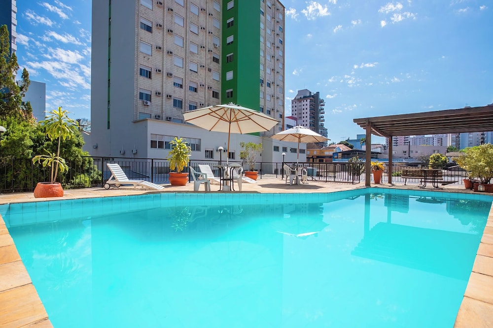 Hotel Suarez Executive 6/69
