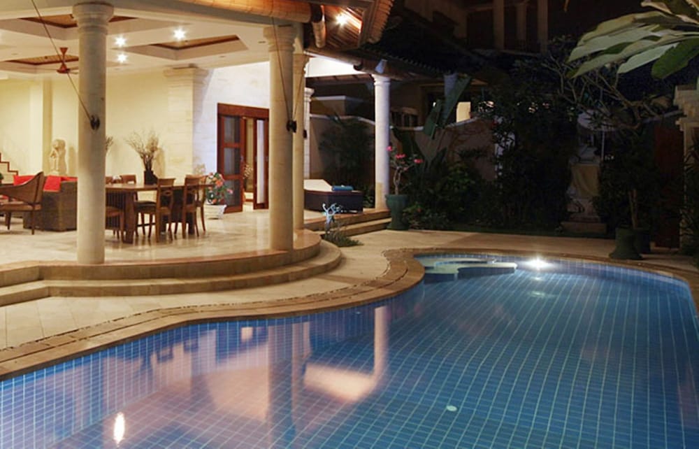 Bali Diamond Villas 6/86