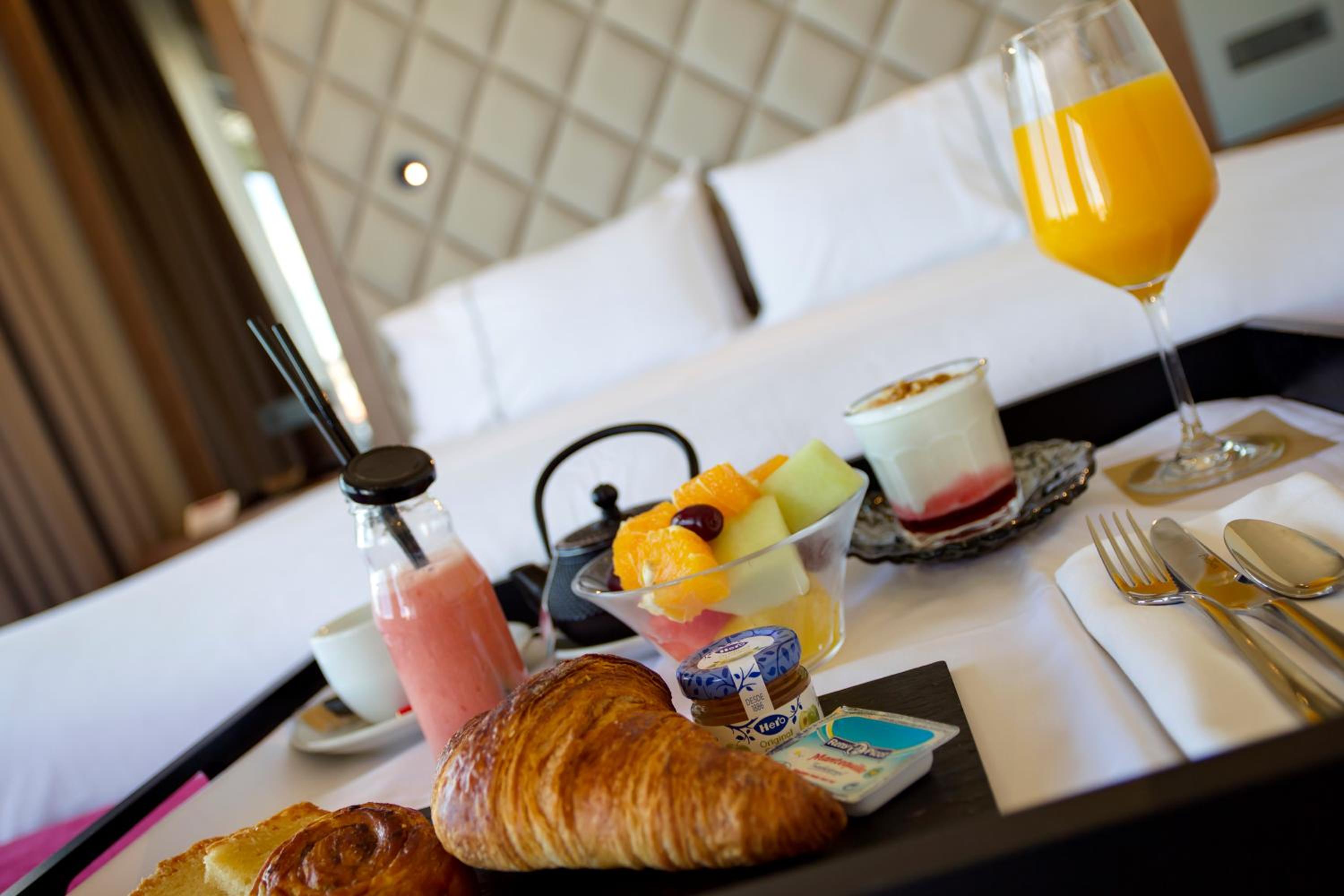 Hotel Silken Palacio Uribarren 34/46