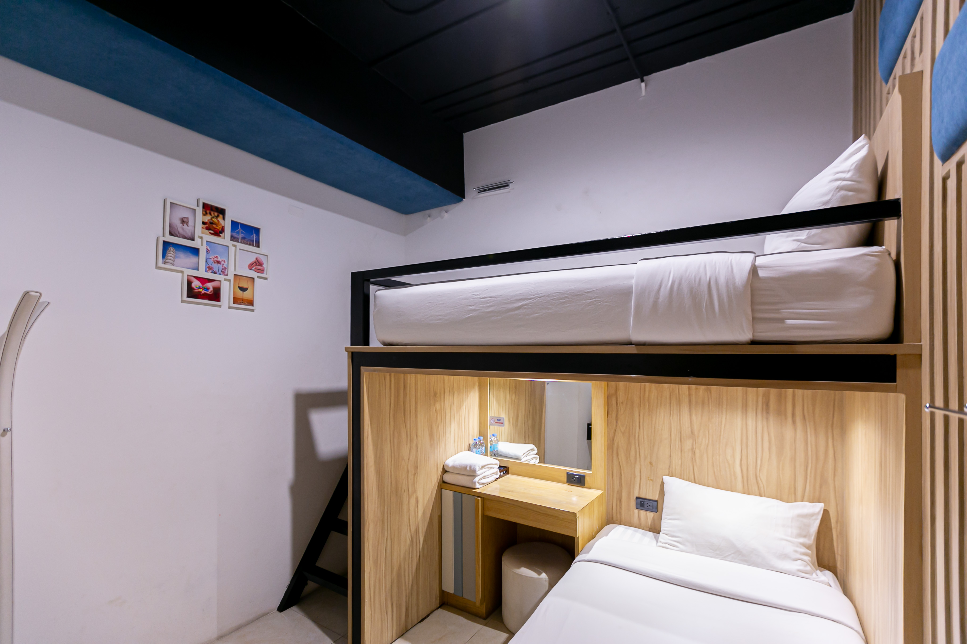 PRIVATE, BUNK BED, SHARED BATHROOM