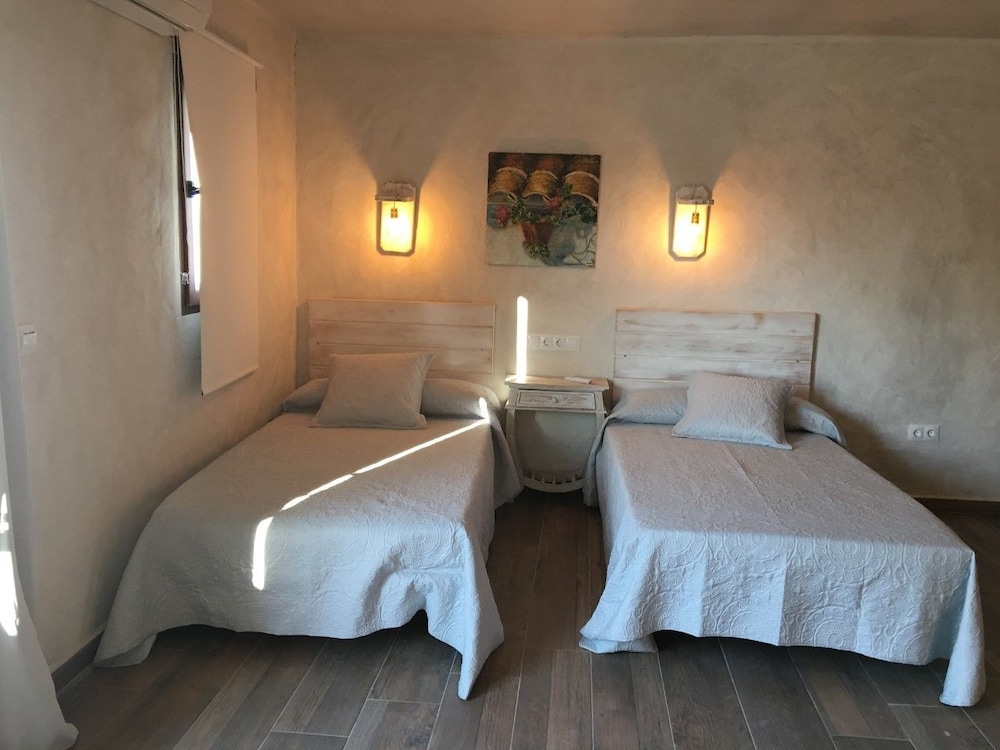 El Rancho 13/32