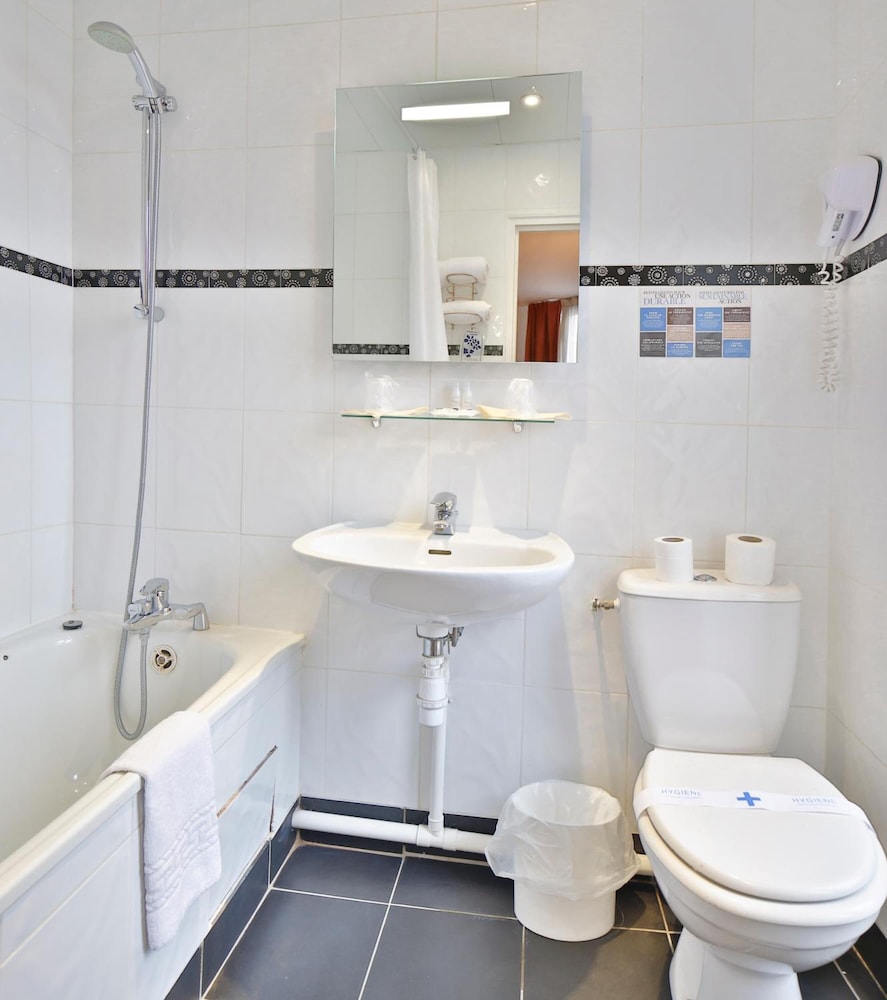 Hotel Arc Paris Porte D Orleans Formerly Kyriad Paris Sud Porte D Orl Ans 16/57