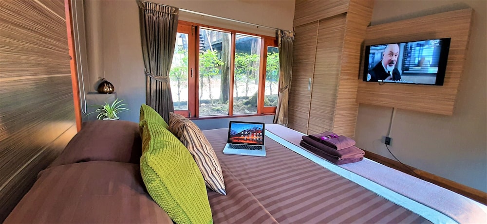 Alpha Gay Resort - Adults Only 34/70
